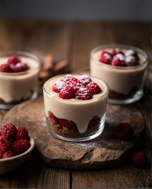 Spekulatius-Tiramisu mit Honig & frischen Himbeeren im Glas